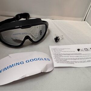 NIB Black with Silver Swimming Goggles